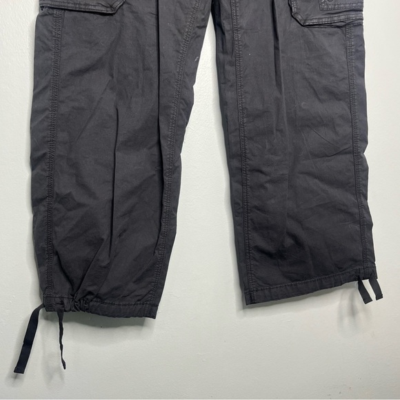 American Eagle Black Stretch Baggy Jogger High Rise Cargo Utility Pants NWT P - Picture 5 of 8